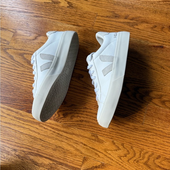 Veja Campo Leather Sneakers Size EUR 36 - Picture 7 of 8